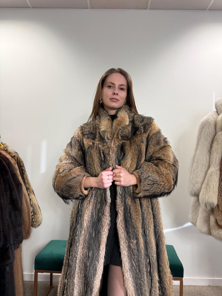 Full-Length Coyote Fur Coat, small Size, Women's Fur Coat, Real Coyote Fur Coat, Coyote Coat Women, Vintage Fur Coat, Real Coyote Coat, Fur