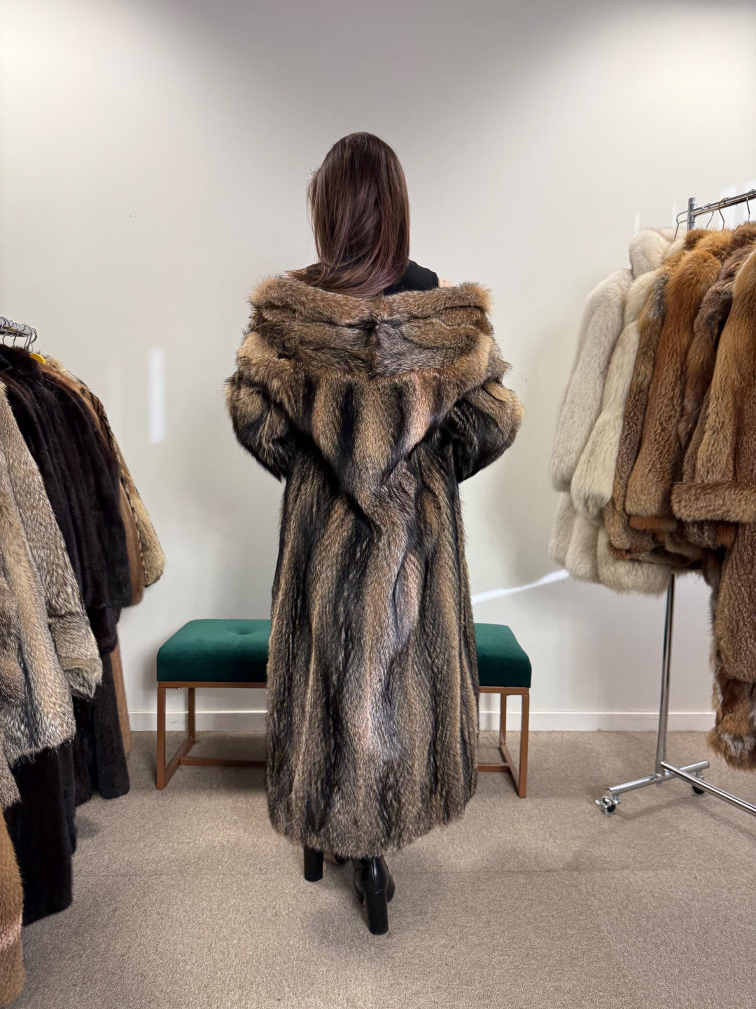 Full-Length Coyote Fur Coat, small Size, Women's Fur Coat, Real Coyote Fur Coat, Coyote Coat Women, Vintage Fur Coat, Real Coyote Coat, Fur