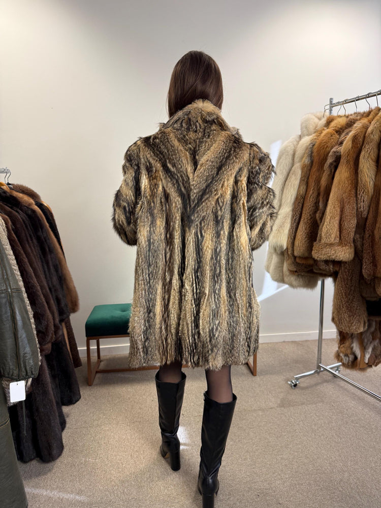 Coyote Fur Coat, Medium Size, Real Fur with Perfect Black Lining, Vintage Style, Luxurious and Warm Women's Outerwear, Coyote Fur Jacket