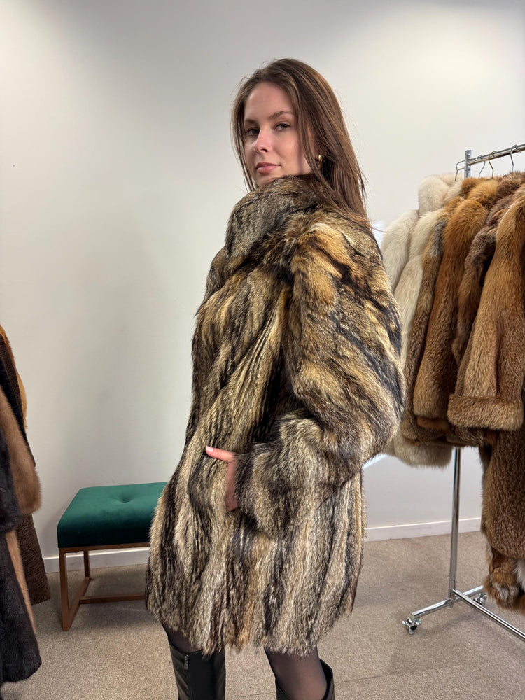 Coyote Fur Coat, Medium Size, Real Fur with Perfect Black Lining, Vintage Style, Luxurious and Warm Women's Outerwear, Coyote Fur Jacket