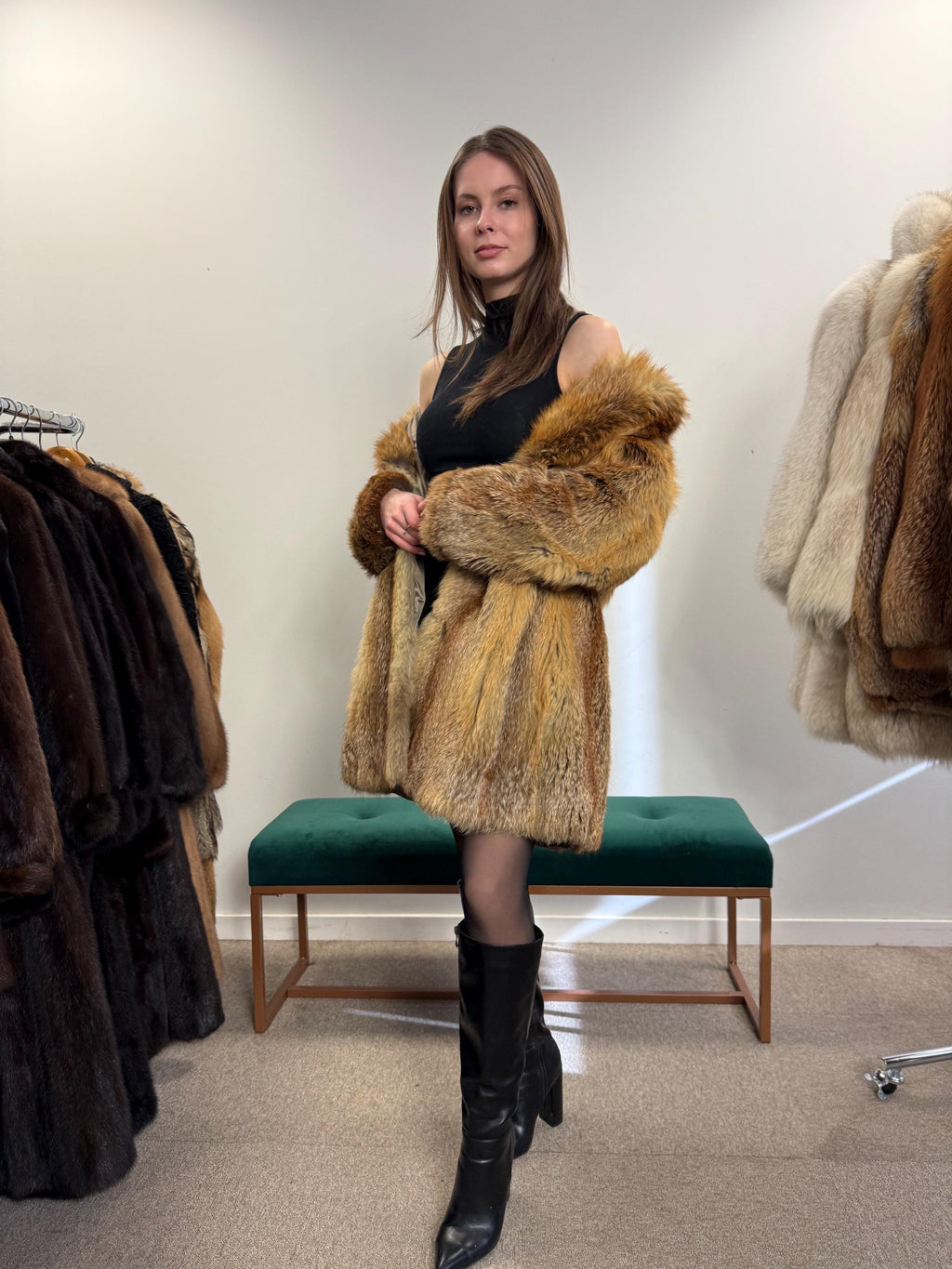 Outlet Red Fox Fur Coat, Medium Size, Vintage Fur Coat, Fur Coat Women, Real Fox Coat, Fox Fur Jacket, Fur, Fox Coat, Red Fox,damaged lining