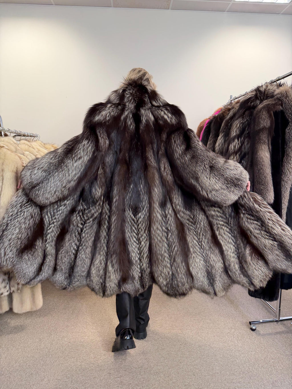 Silver Fox Fur Coat, XL Size, Real Fur Coat, Vintage Fox Fur, Fox Silver Coat, Women Fox Fur Coat, Real Fox, Nordic Fox, Elegant Fox Fur