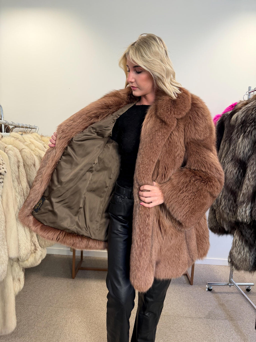 Sable colour Brown fox fur coat full fluffy, medium size, real fur coat, fox fur coat, fur coat women, vintage fur coat, excellent