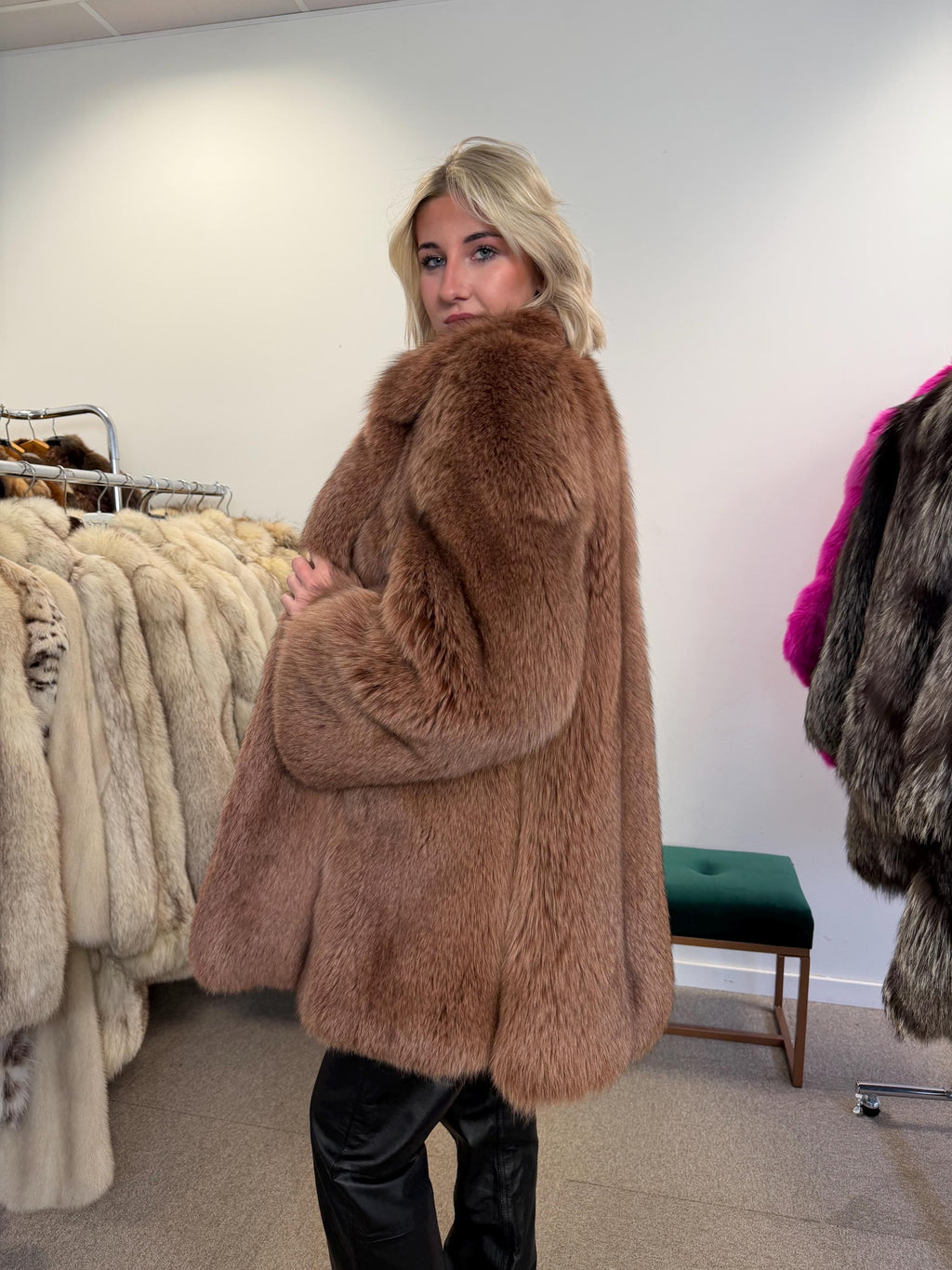 Sable colour Brown fox fur coat full fluffy, medium size, real fur coat, fox fur coat, fur coat women, vintage fur coat, excellent