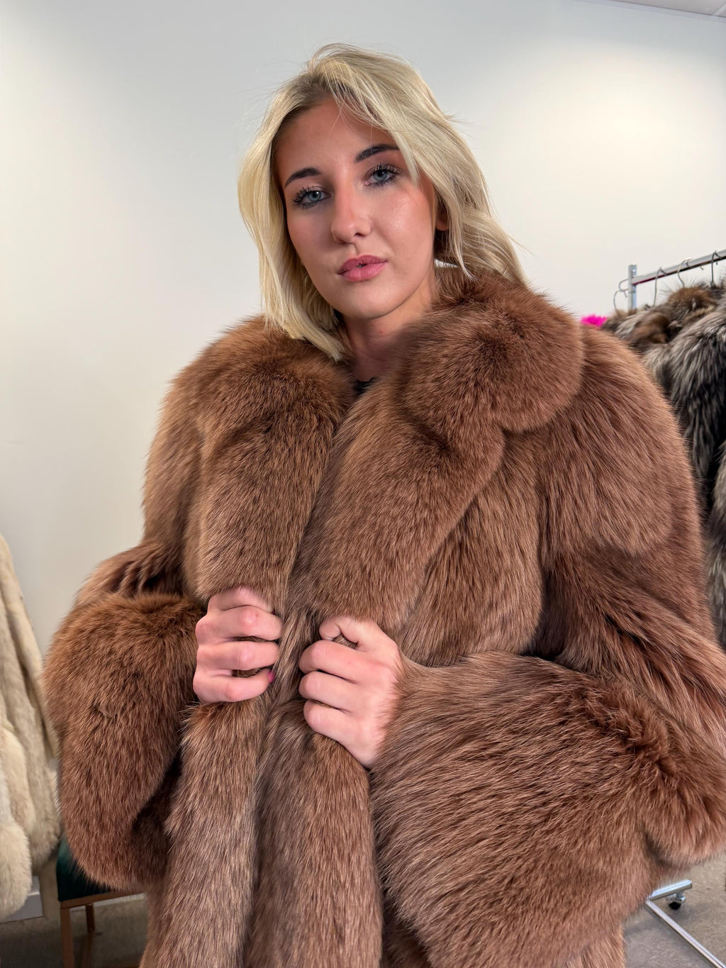 Sable colour Brown fox fur coat full fluffy, medium size, real fur coat, fox fur coat, fur coat women, vintage fur coat, excellent