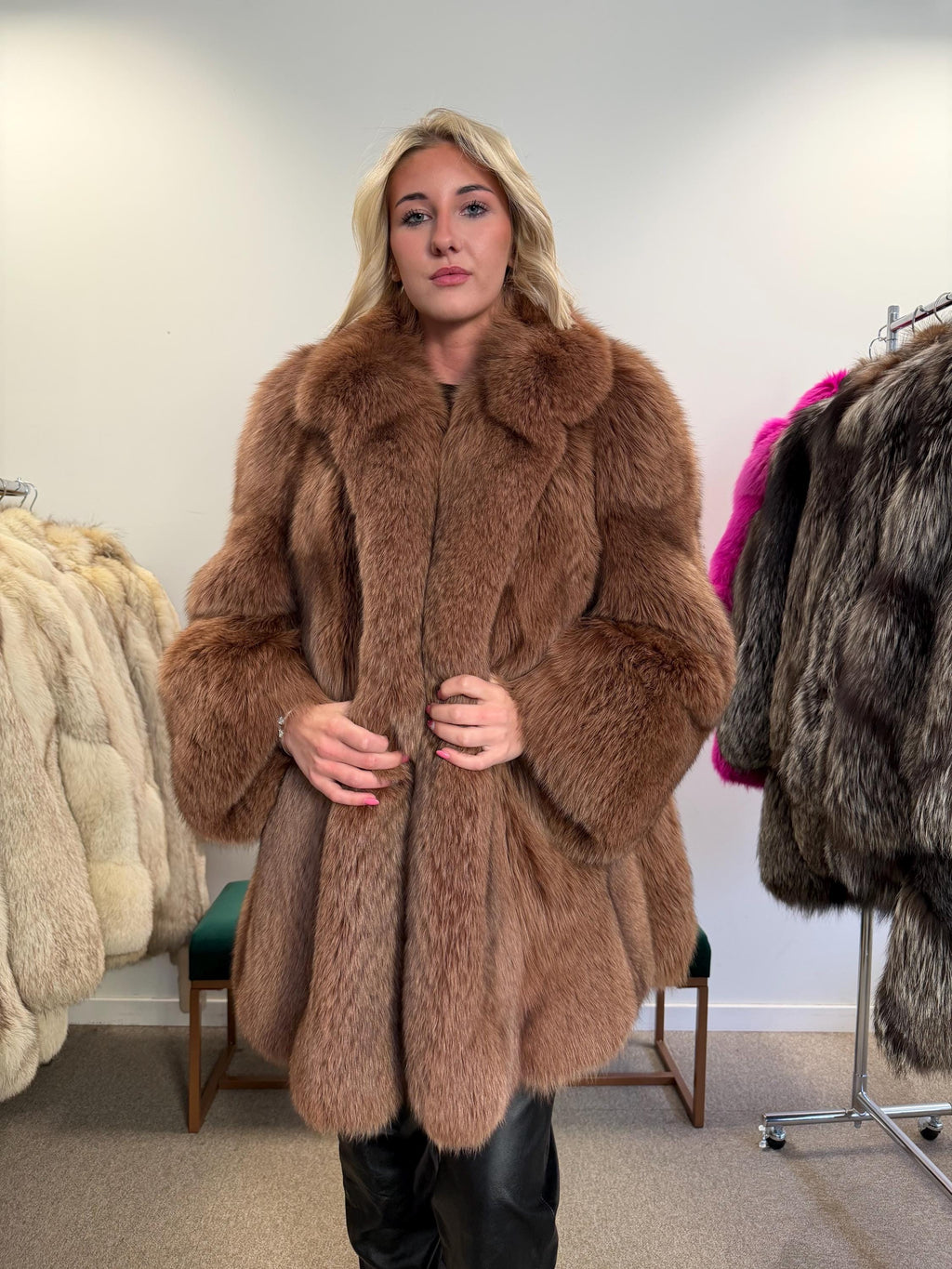 Sable colour Brown fox fur coat full fluffy, medium size, real fur coat, fox fur coat, fur coat women, vintage fur coat, excellent