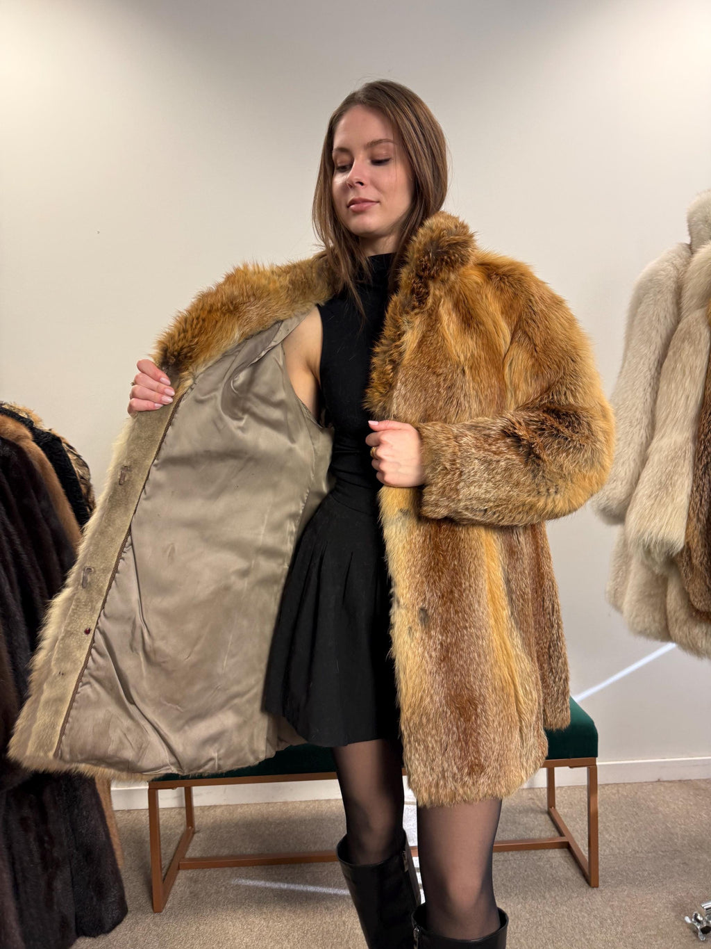 Outlet Red Fox Fur Coat, Medium Size, Vintage Fur Coat, Fur Coat Women, Real Fox Coat, Fox Fur Jacket, Fur, Fox Coat, Red Fox,damaged lining