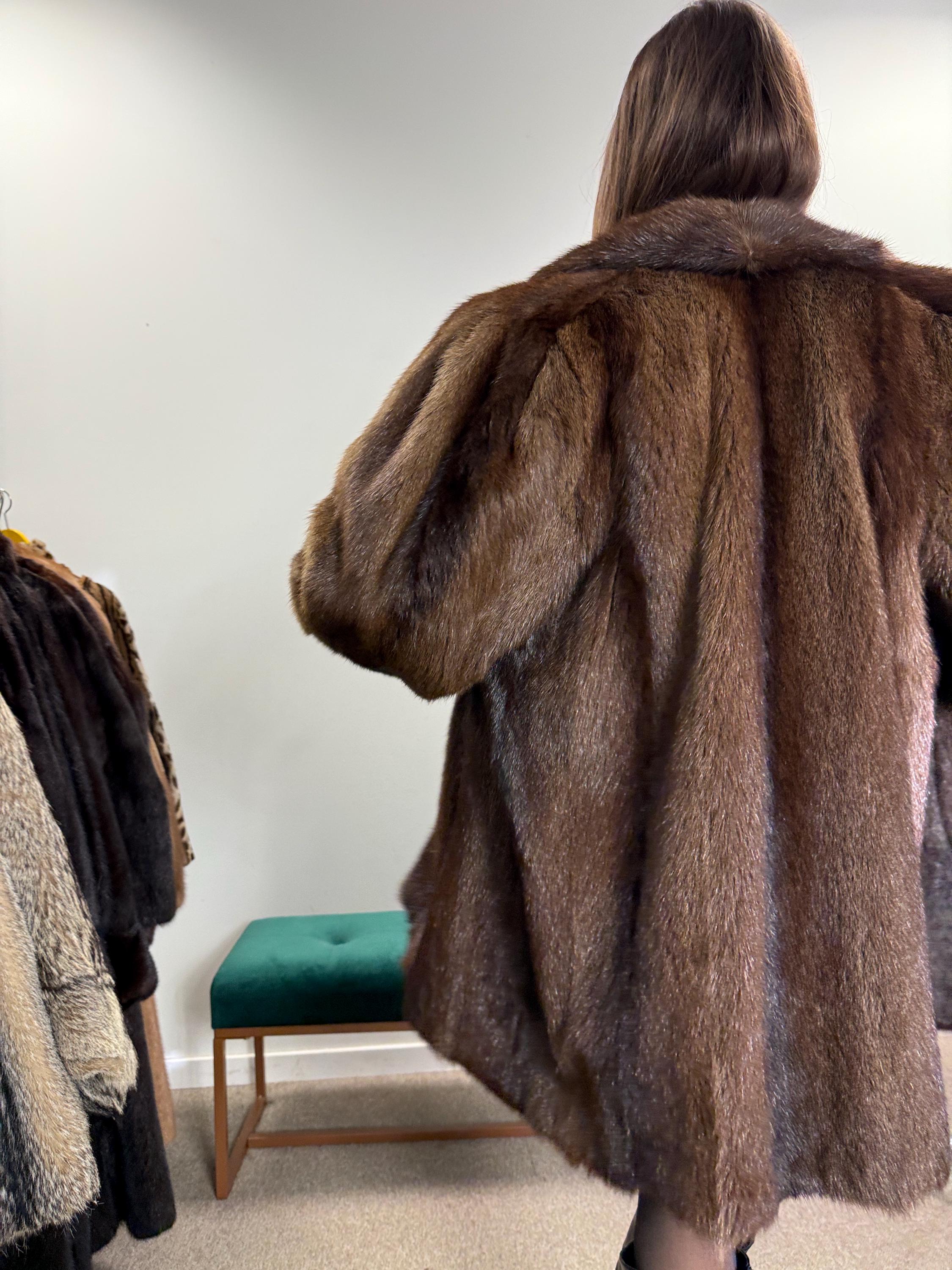 Brown Beaver Fur Coat, Large Size, Beaver Coat, Real Fur, Women's Fur Coat, Vintage Fur Coat, Brown Fur Coat, Fur Coat Women, Large Fur Coat