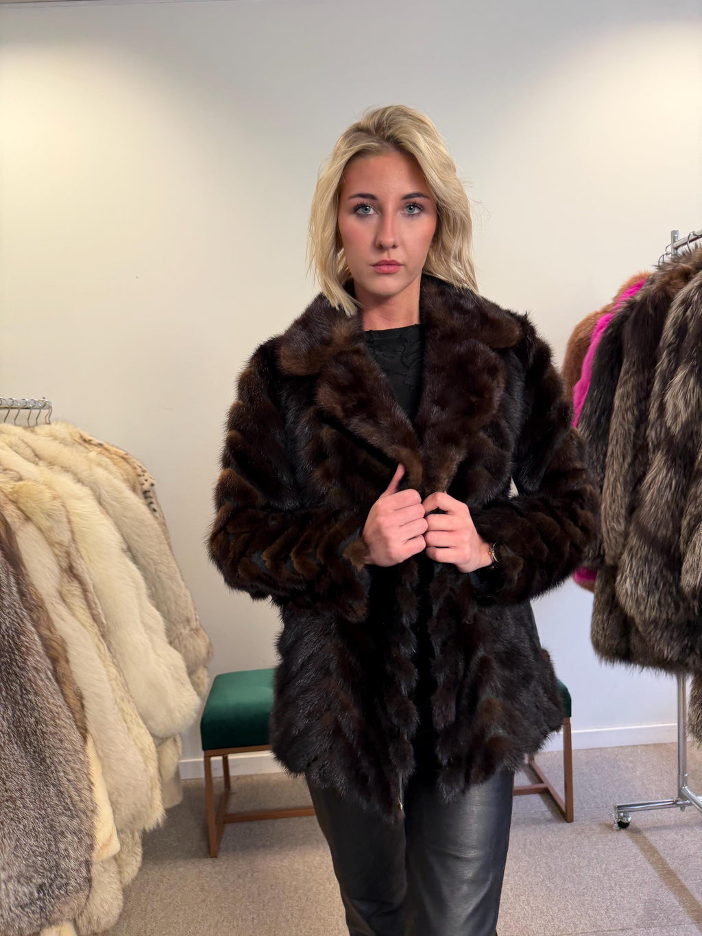 Dark Brown Mink Fur Jacket, Medium Size, Mink Coat, Real Fur Jacket, Fur Coats, Mink Fur, Brown Mink, Fur, Fur Jacket Mink, Brown Fur Coat