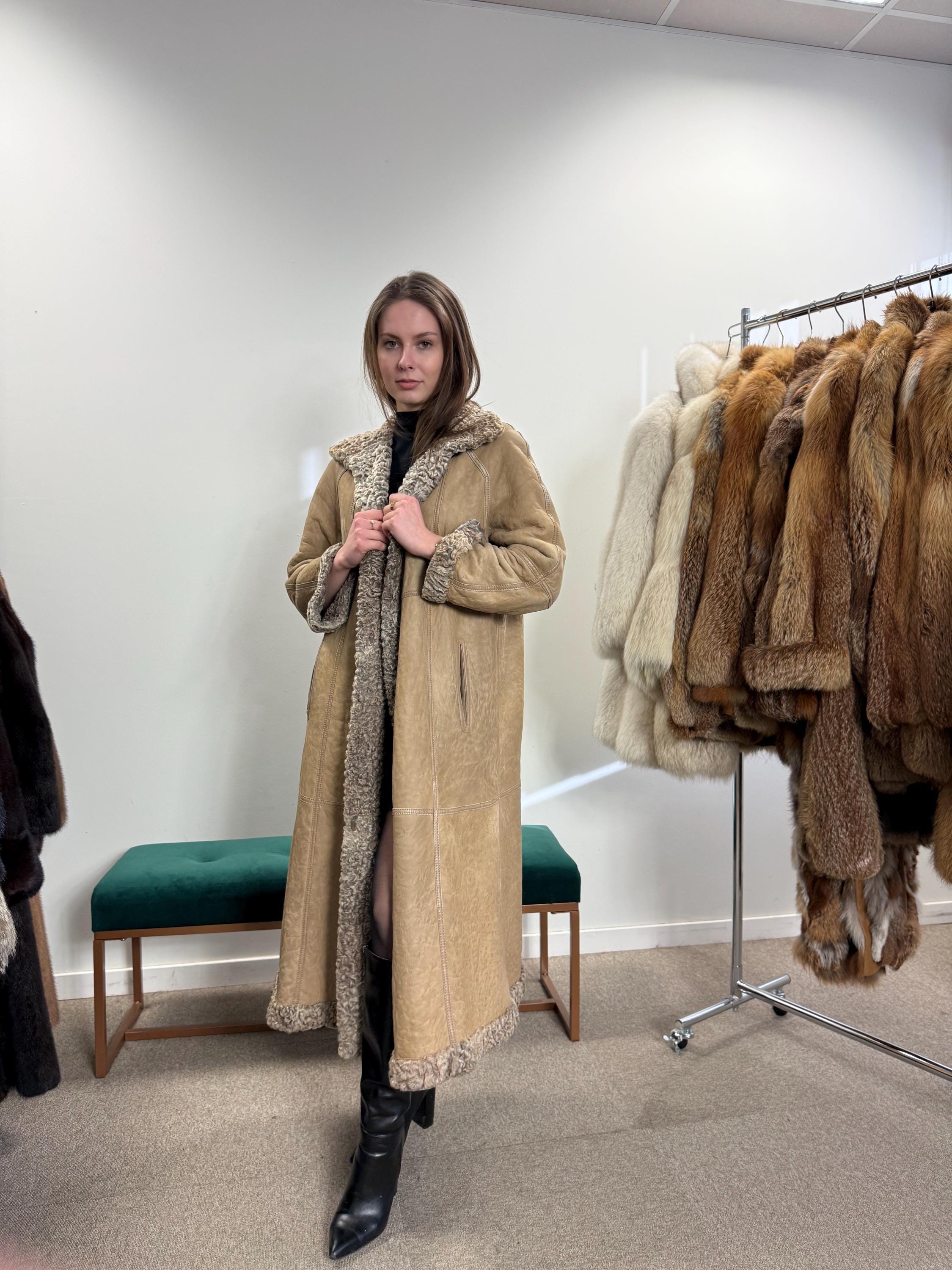 Collections – Page 2 – Vintage Fur Mania