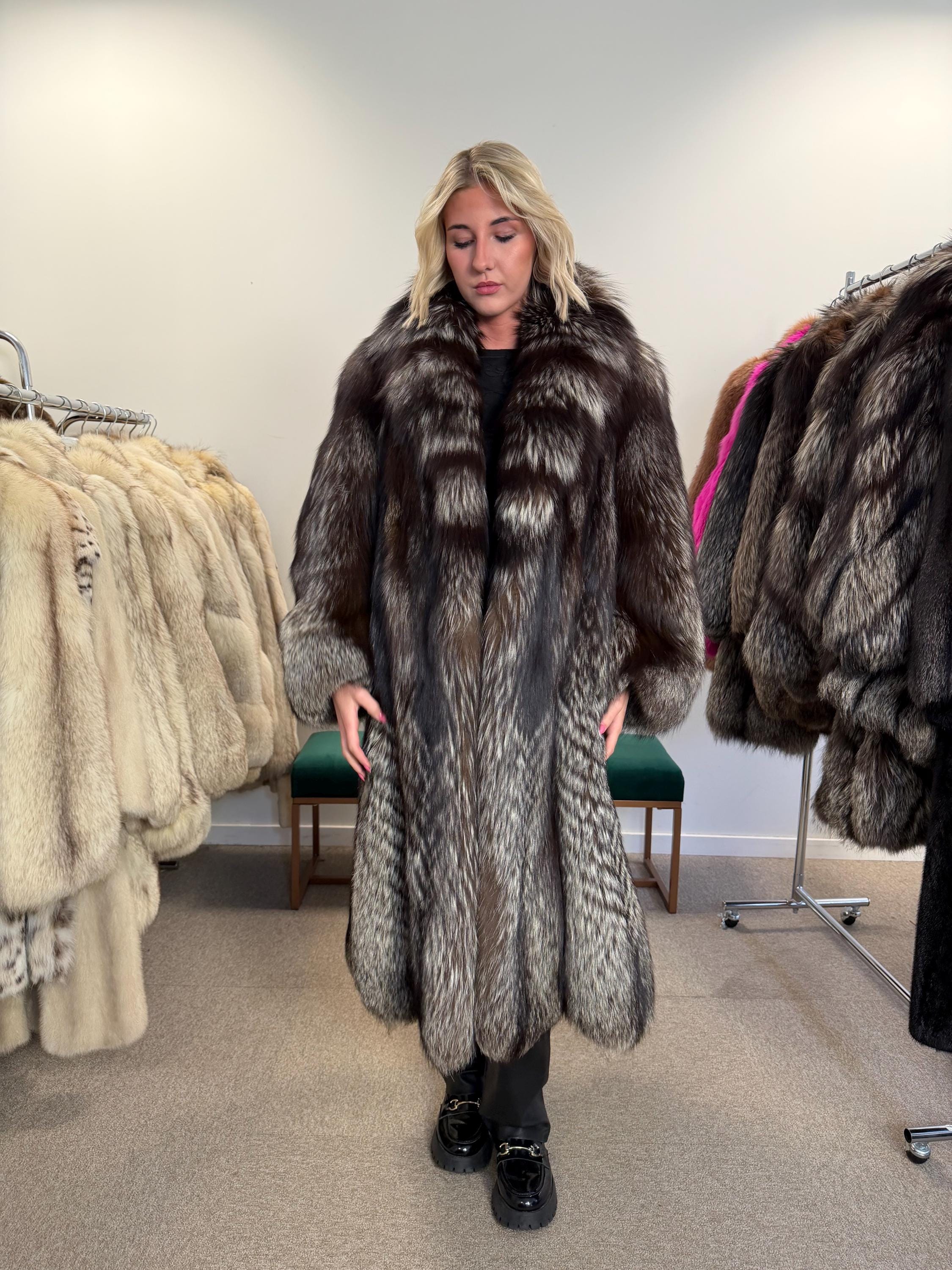 Silver Fox Fur Coat, XL Size, Real Fur Coat, Vintage Fox Fur, Fox Silver Coat, Women Fox Fur Coat, Real Fox, Nordic Fox, Elegant Fox Fur