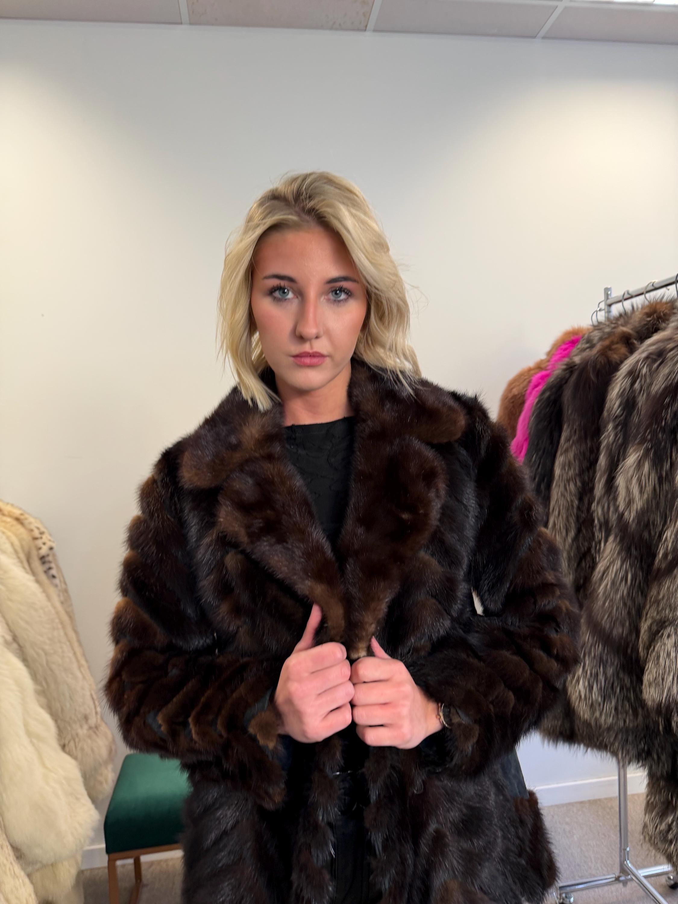 Dark Brown Mink Fur Jacket, Medium Size, Mink Coat, Real Fur Jacket, Fur Coats, Mink Fur, Brown Mink, Fur, Fur Jacket Mink, Brown Fur Coat