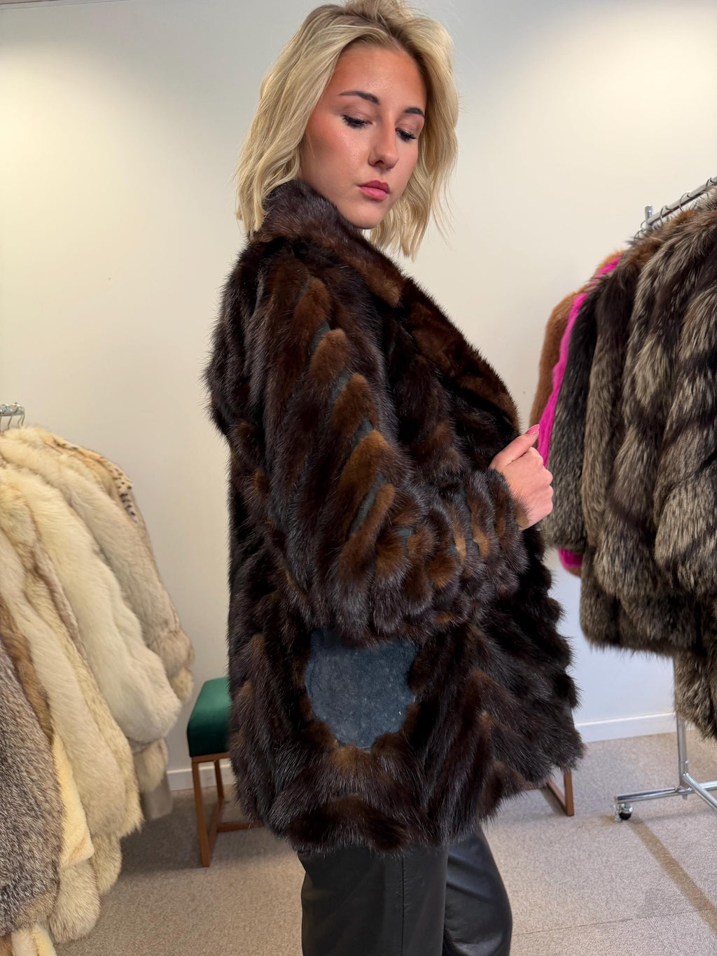 Dark Brown Mink Fur Jacket, Medium Size, Mink Coat, Real Fur Jacket, Fur Coats, Mink Fur, Brown Mink, Fur, Fur Jacket Mink, Brown Fur Coat