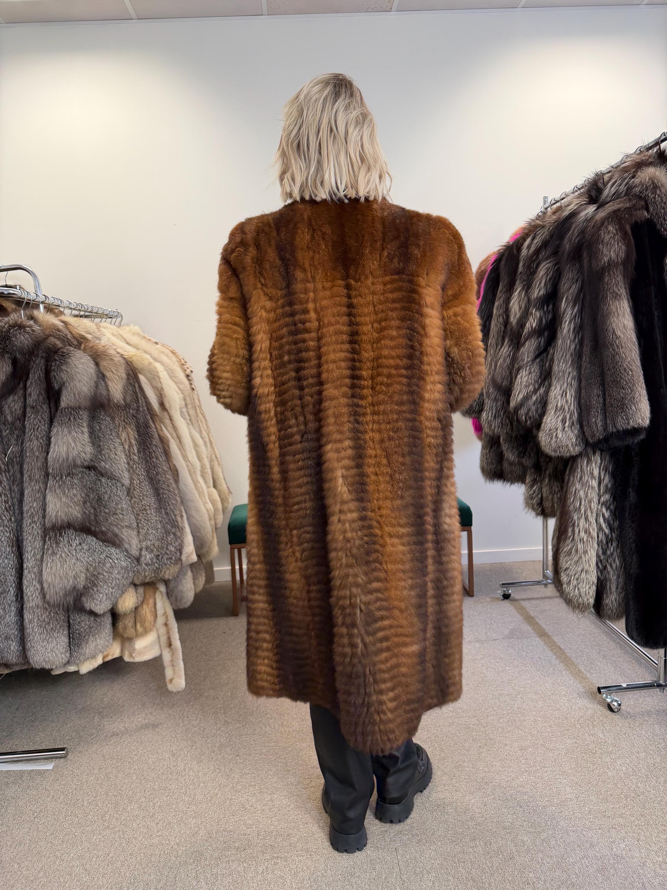 Black Possum Fur Coat, Large Size, Luxury Fur Coat, Real Fur Coat, Full-Length Possum Fur Coat, Vintage Fur Coat, Women's Fur Coat, Real Fur