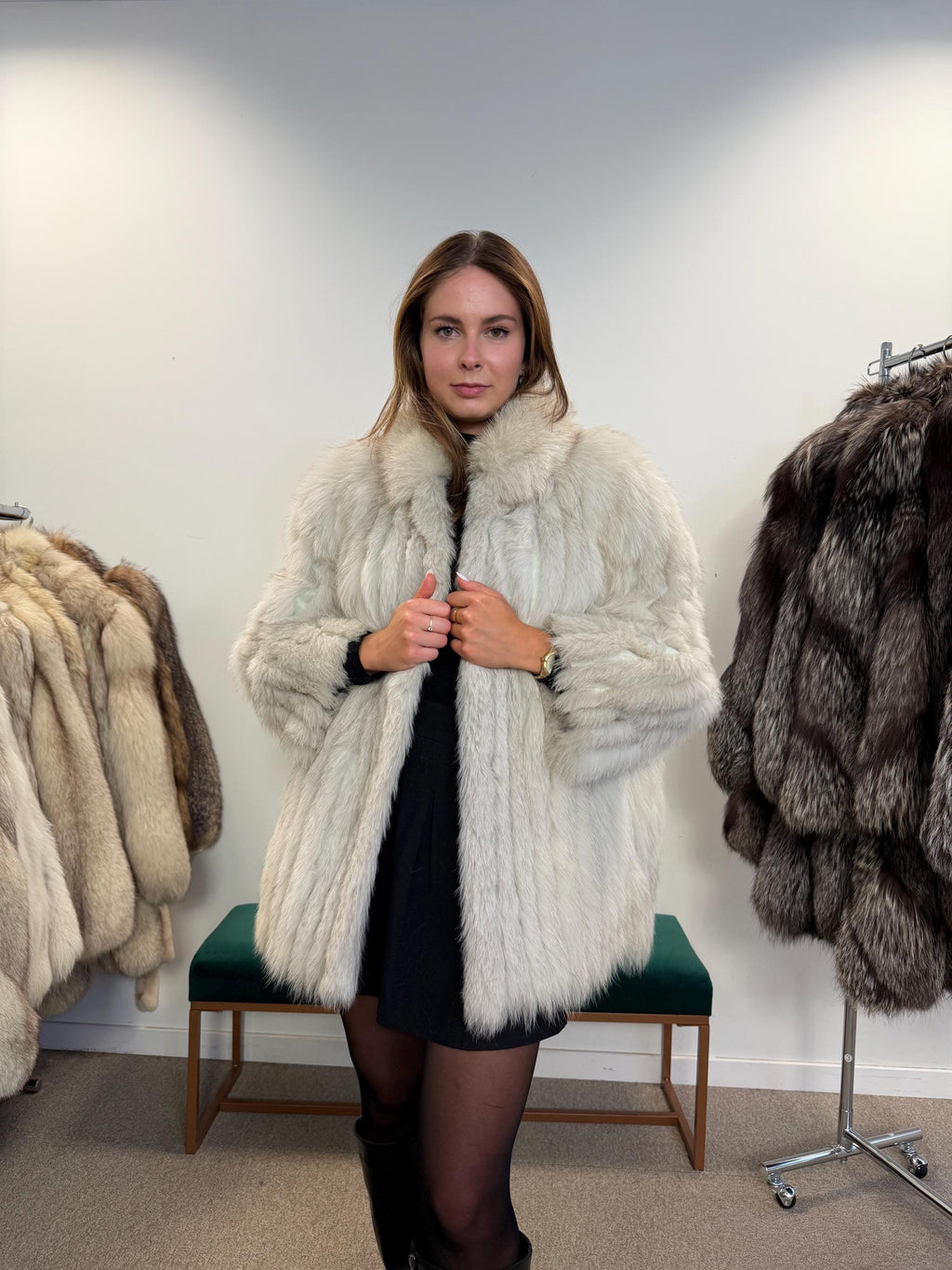 White Fox Fur Jacket, Medium Size, Blue Fox Jacket, Vintage Fur Jacket, Women's Fur Jacket, Real Fox Fur, Real Fox Jacket, Soft Fur Jacket