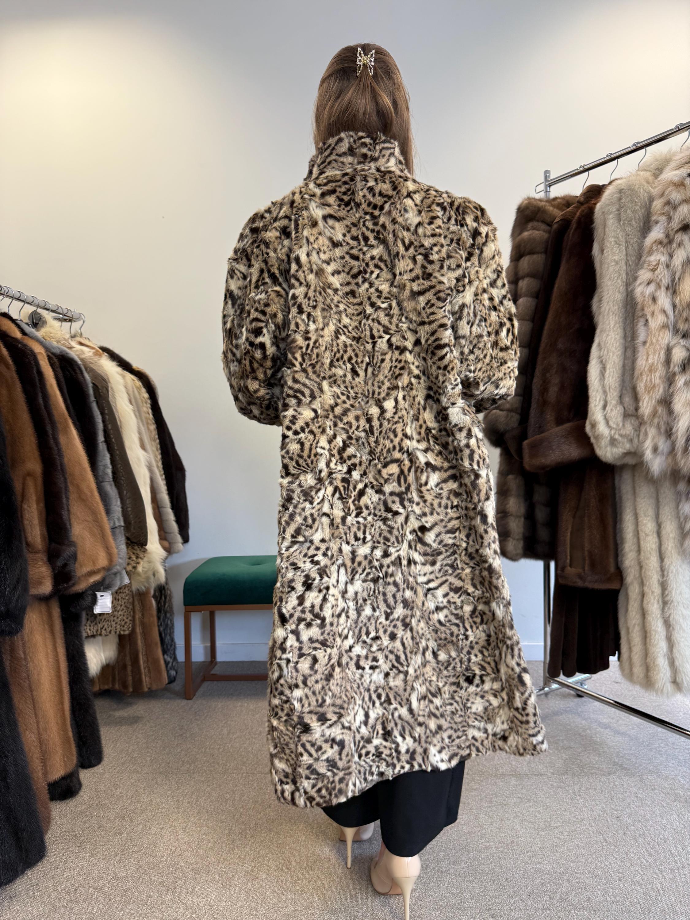 Close-up of lynx fur texture, soft thick high-quality real fur, women’s coat