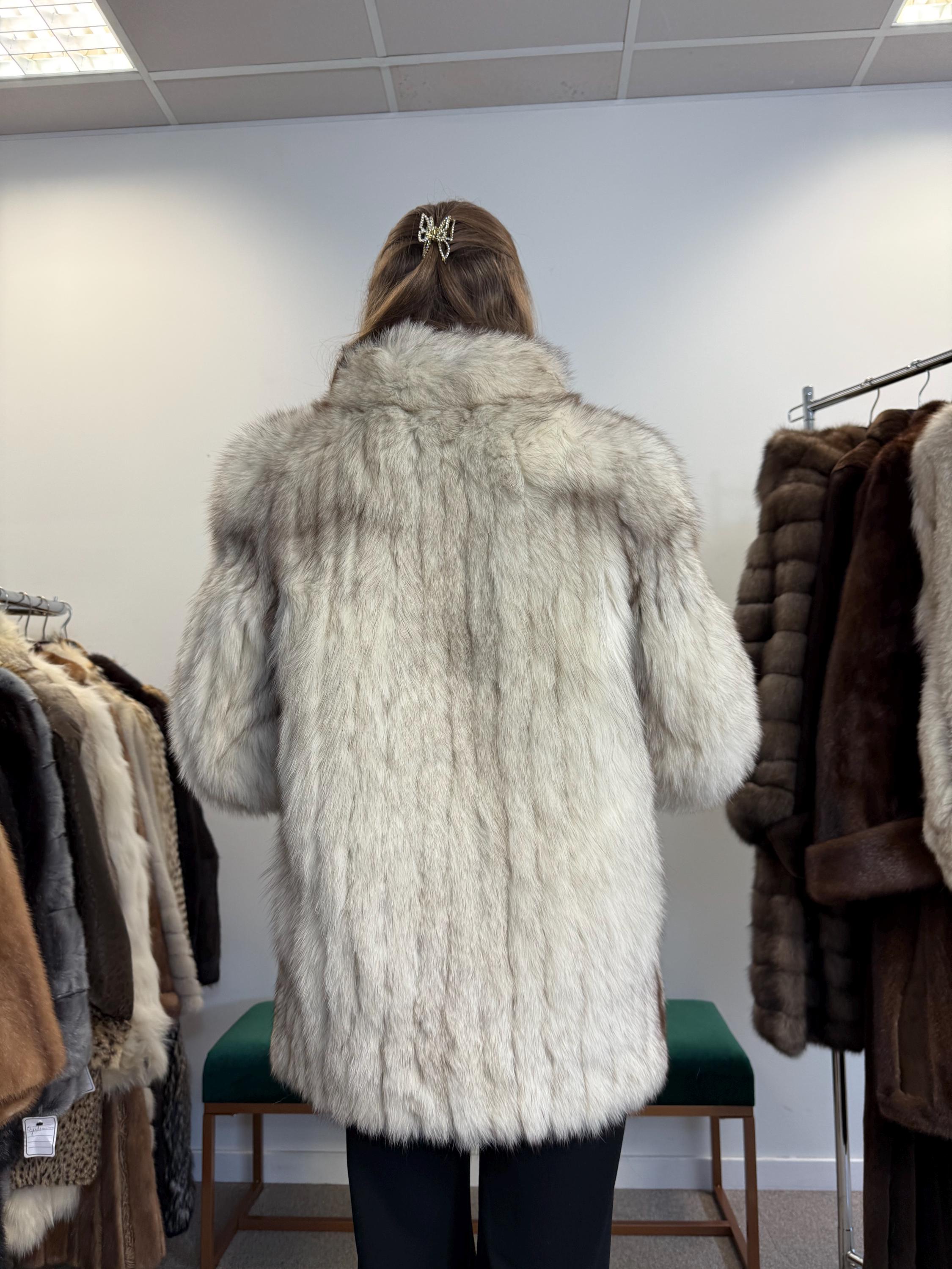 Women's Real Fox Fur Jacket, White Color, Medium Size, Short-Length Style