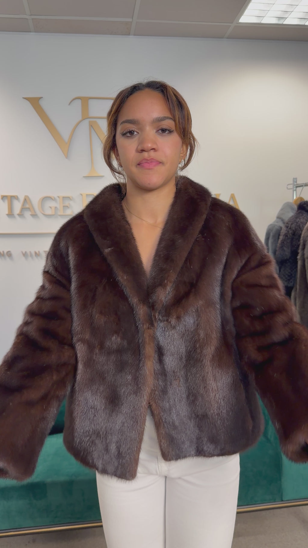 Dark Brown Mink Fur Jacket, Medium, Short