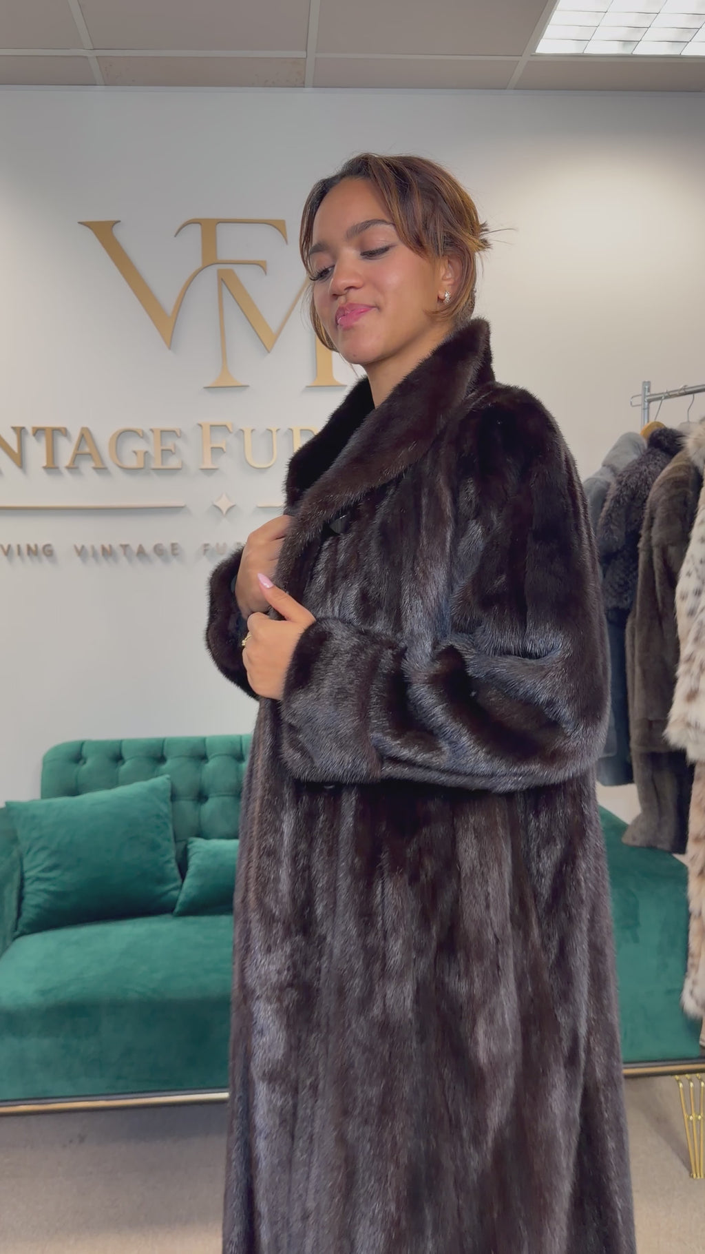 Dark Brown Mink Fur Coat, M/L, Frankfurt