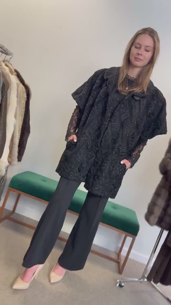 Black Astrakhan Vest, XL/XXL Size, Fur Vest, Real Fur Vest, Black Astrakhan Fur, Black Fur Vest, Women's Fur Vest, Vintage Fur Vest, Fur