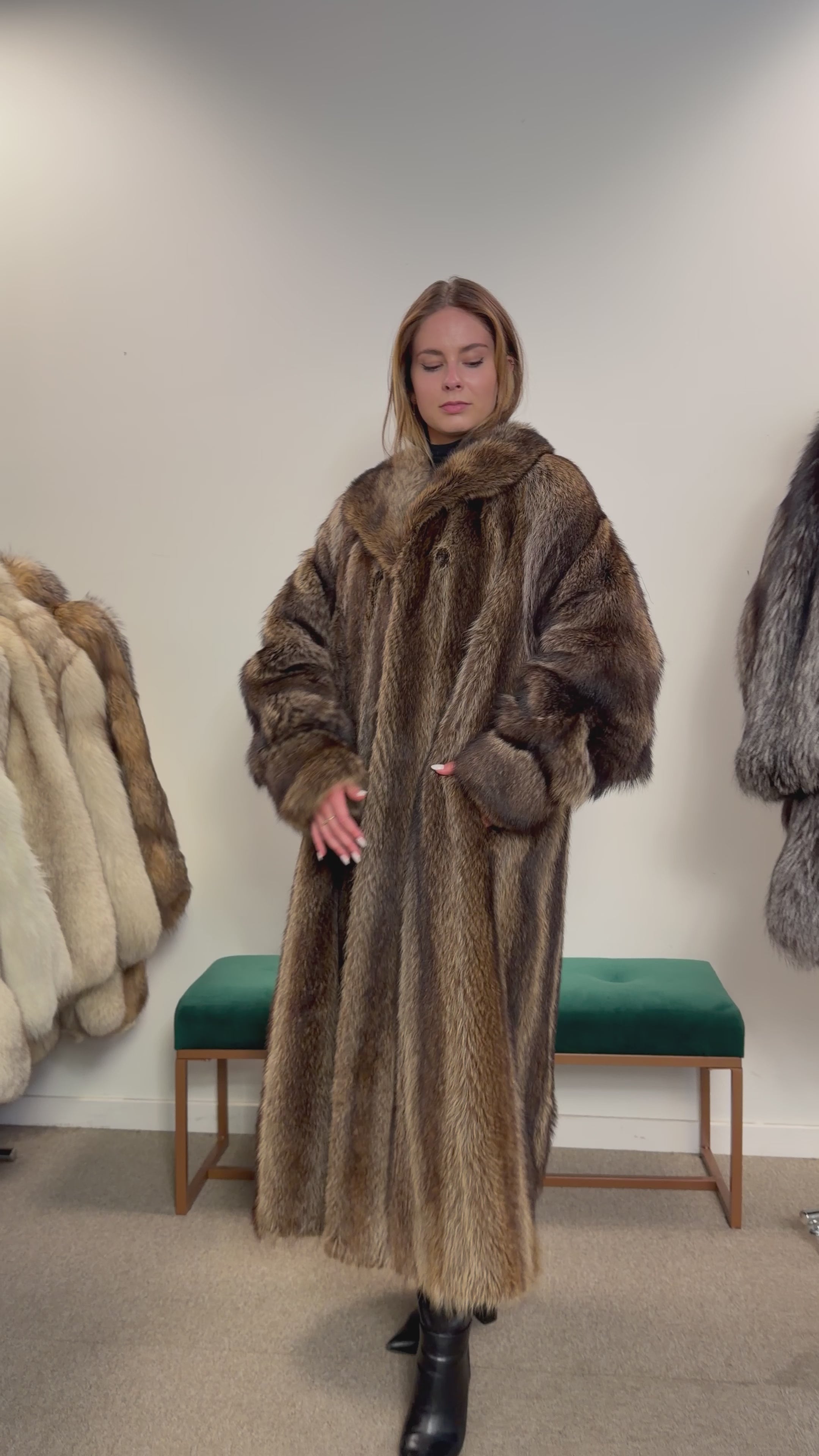 Raccoon Real Fur Coat, Size L, Full Length