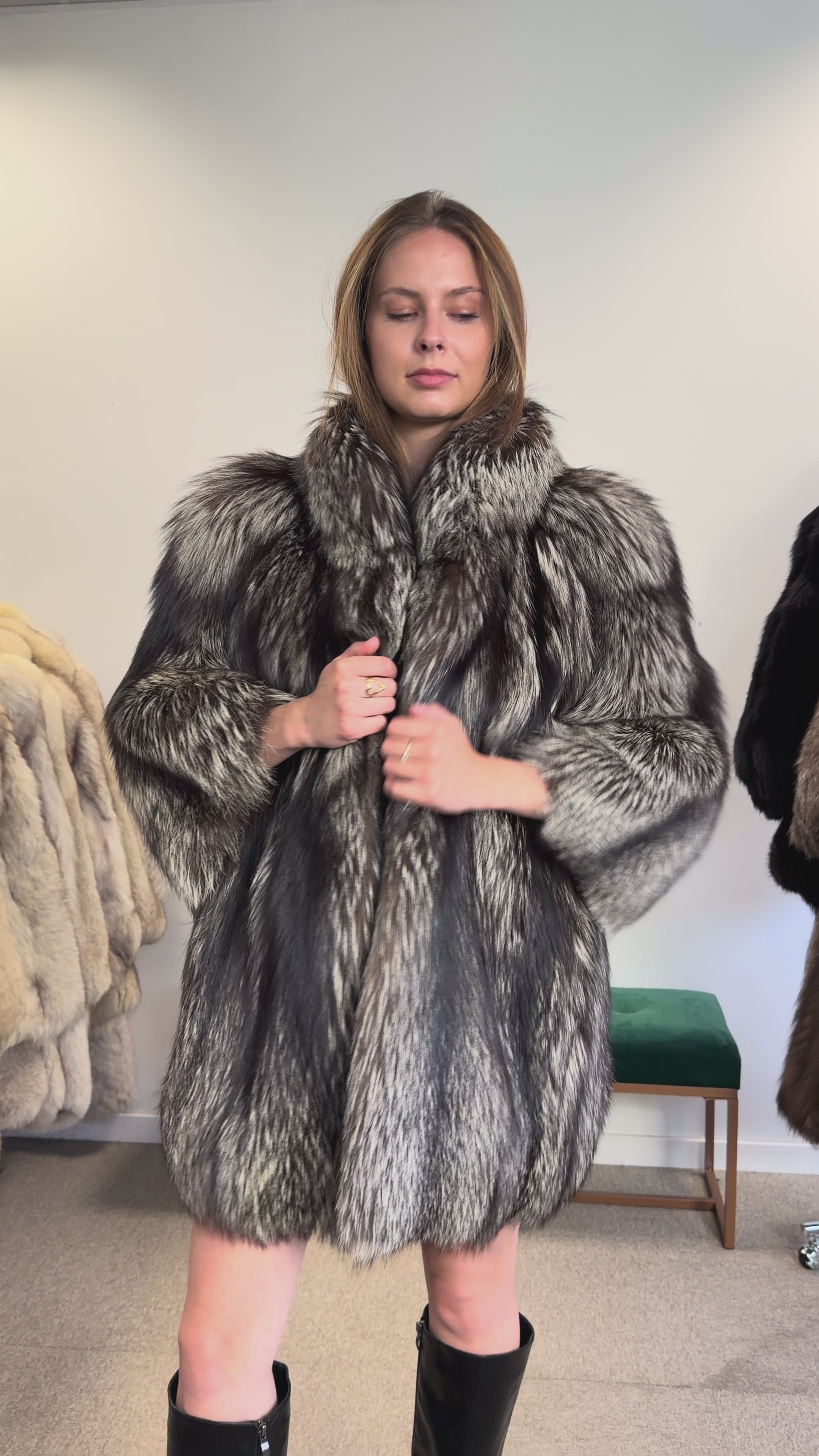 Real Silver Fox Fur Coat, Short Sleeves, Size XL