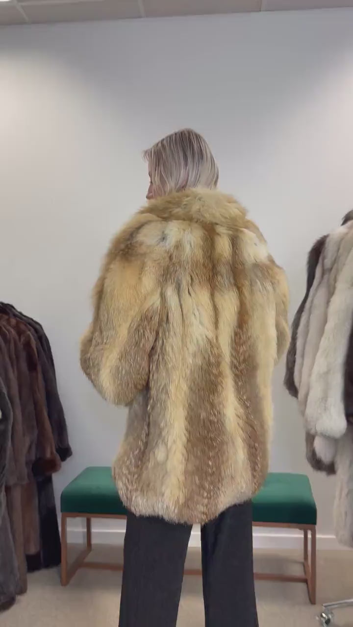 Outlet Red Fox Fur Coat, Medium Size, Vintage Fur Coat, Fur Coats Women, Real Fox Coat, Fox Fur Jacket, Fur, Fox Coat, Red Fox, Real Fur