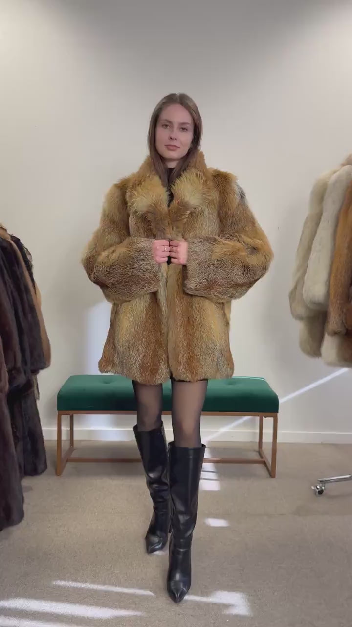Red Fox Jacket, Large Size, Fur Coats Women, Real Fox Coat, Fox Fur Real, Fur Coat, Fluffy Fox Coat, Red Fox, Real Fur, Vintage Fur Coat