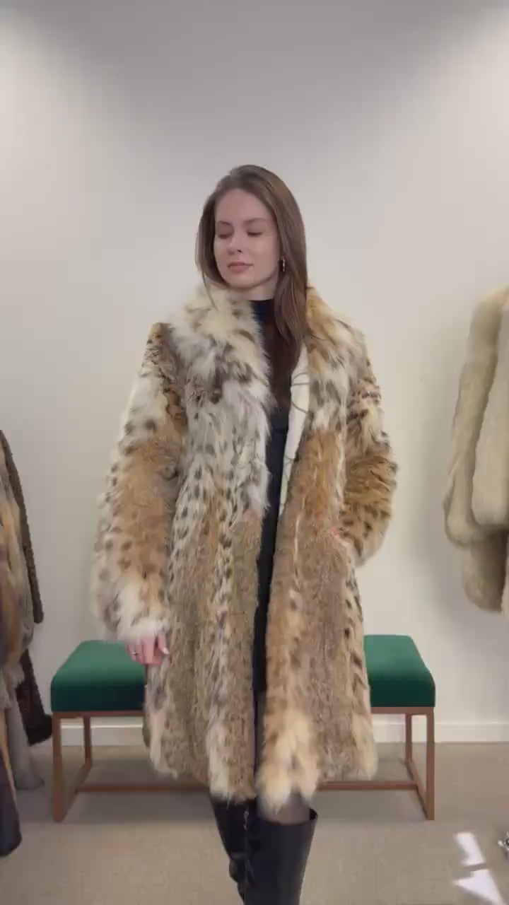 Lynx fur jacket, hooded fur jacket, medium new fur coat, real fur coat, lynx coat, excellent condition, handmade fur coat