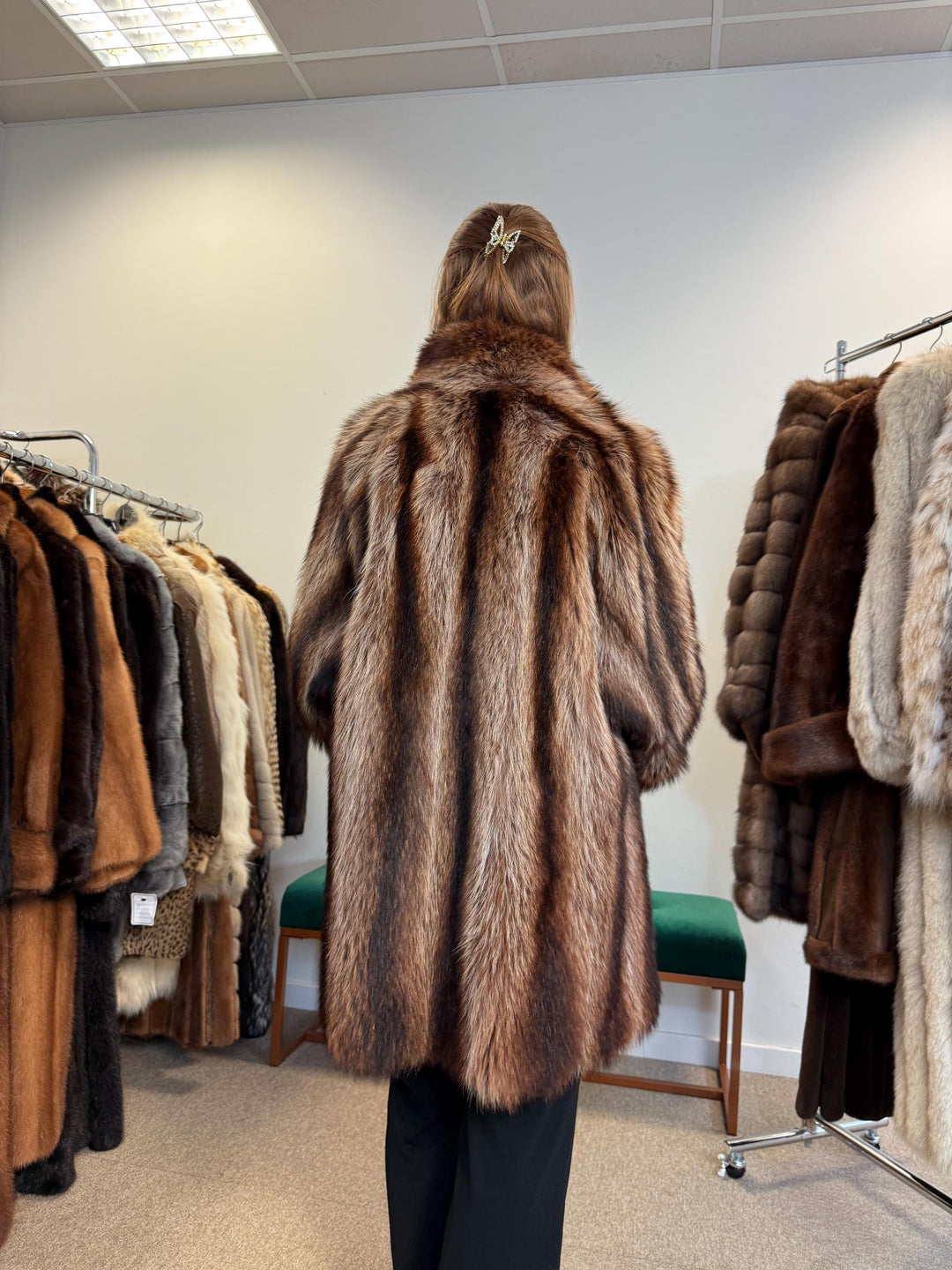 Authentic vintage raccoon fur coat, sleeve and shoulder detail, XL women’s outerwear