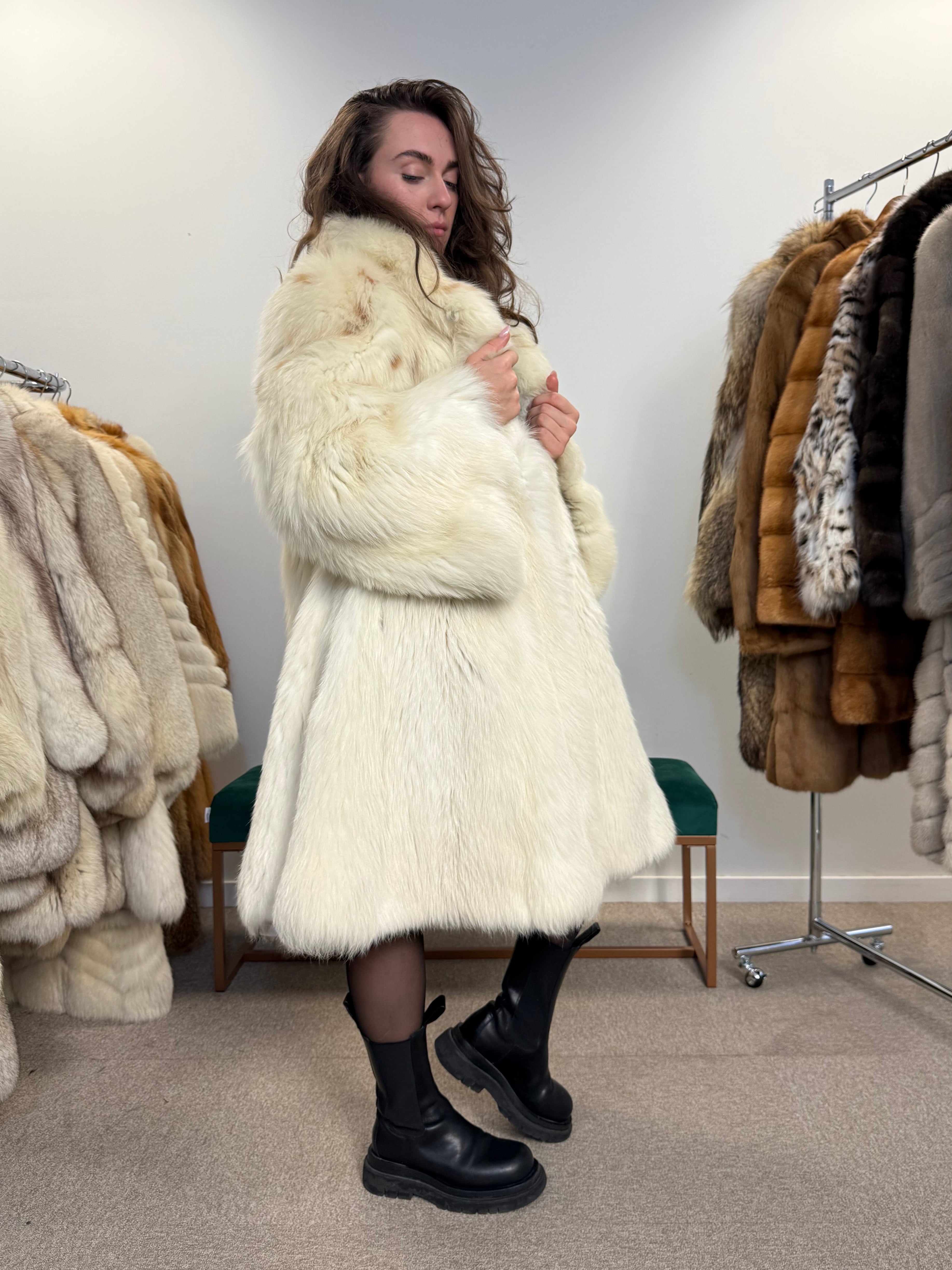 Real Lynx Fox Fur Coat for Women, Rare Vintage Luxury in Excellent Condition